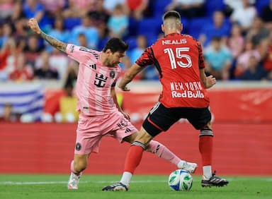 5-1！梅西杀疯了：30米奔袭+2单刀+策动4球 